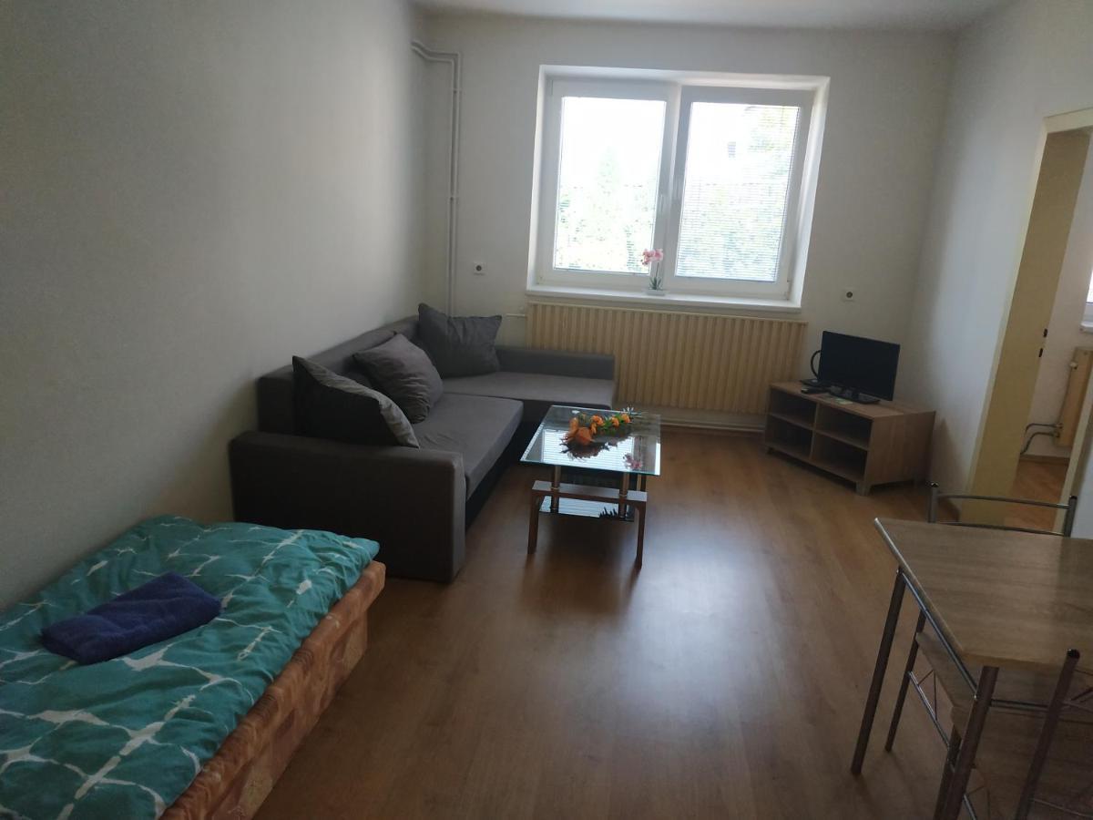 Apartmany U Kosmacku Sakvice Екстер'єр фото